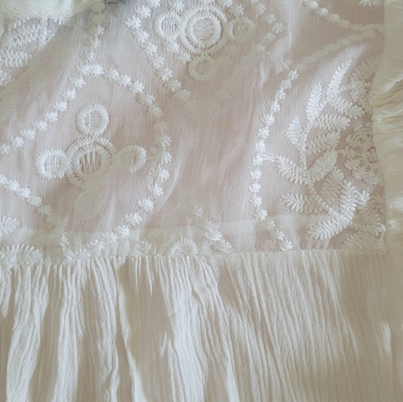 Indigo Poppy Flutter🦋 Sleeve Peasant Blouse - Picture 8 of 14